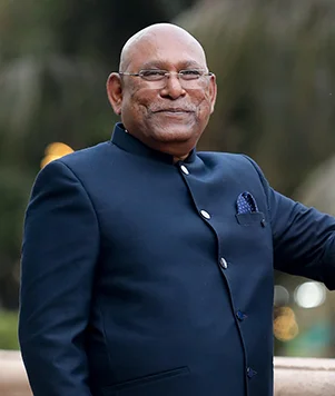 Shantilal Hardhor Shah, Managing Director